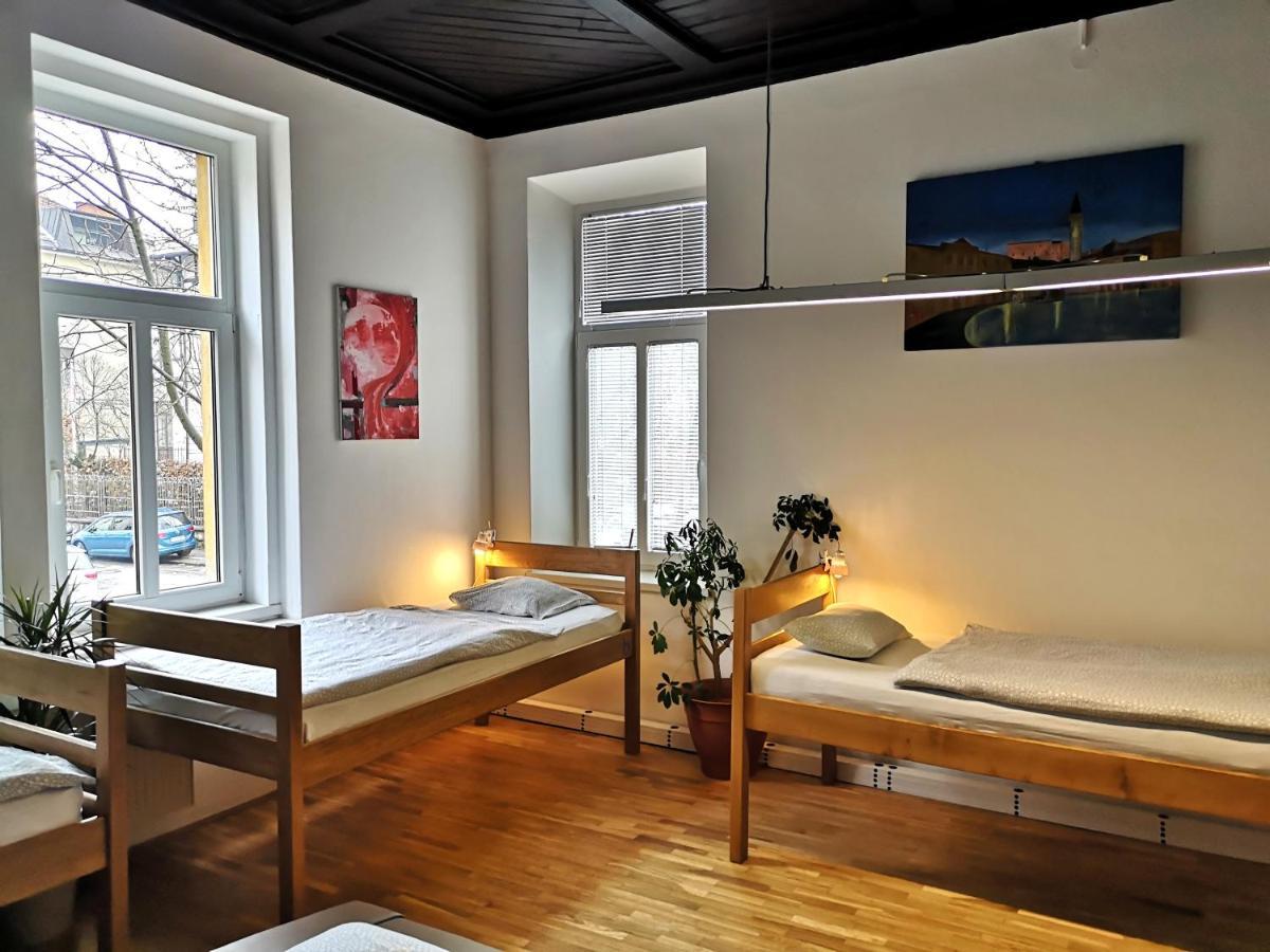 Vila Veselova, Ljubljana City Center Hostel Exterior photo